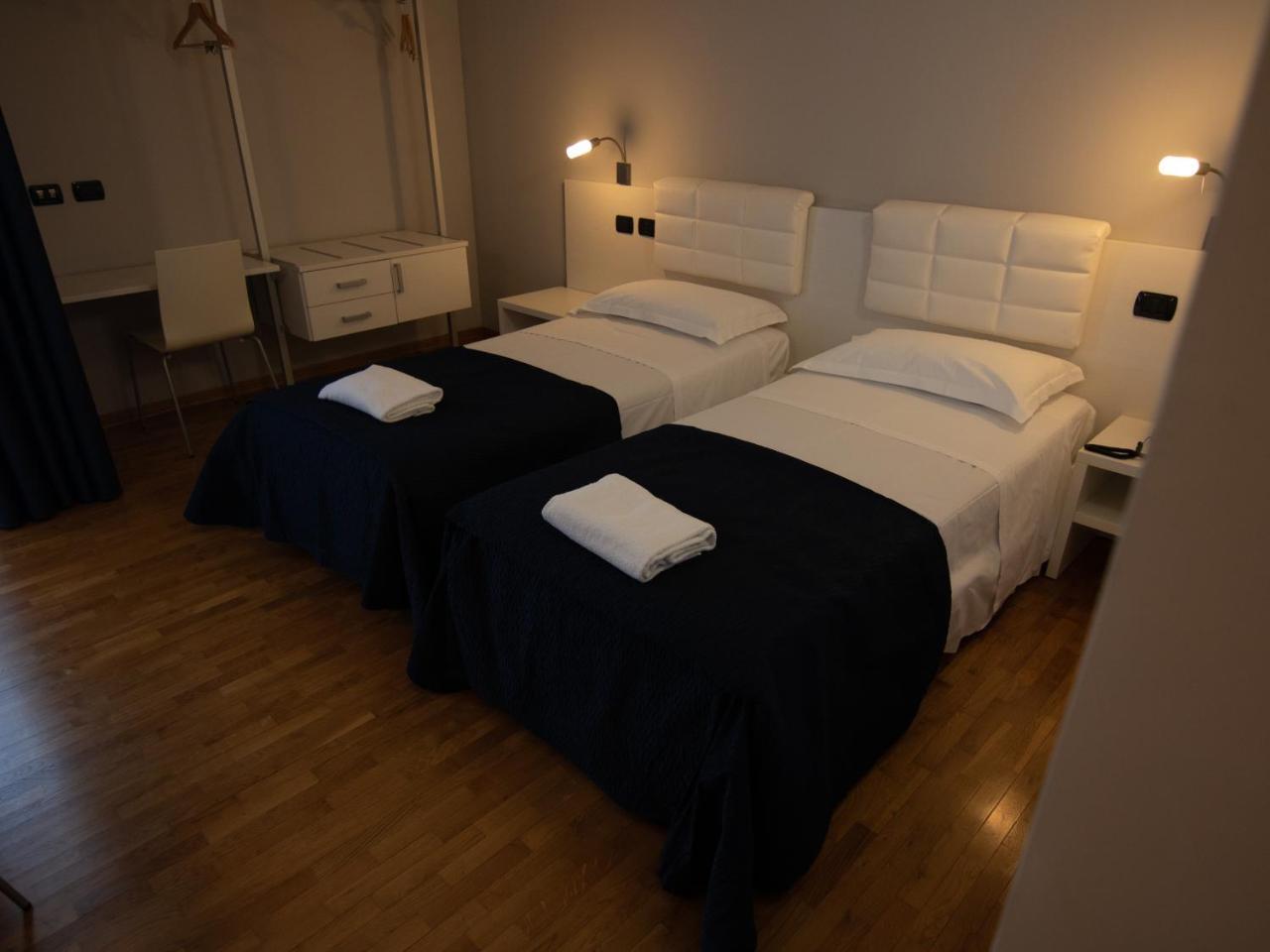 Master Hotel Reggio nell'Emilia Exterior foto