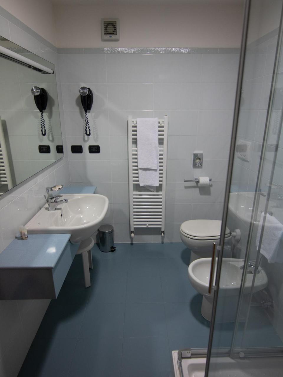 Master Hotel Reggio nell'Emilia Exterior foto
