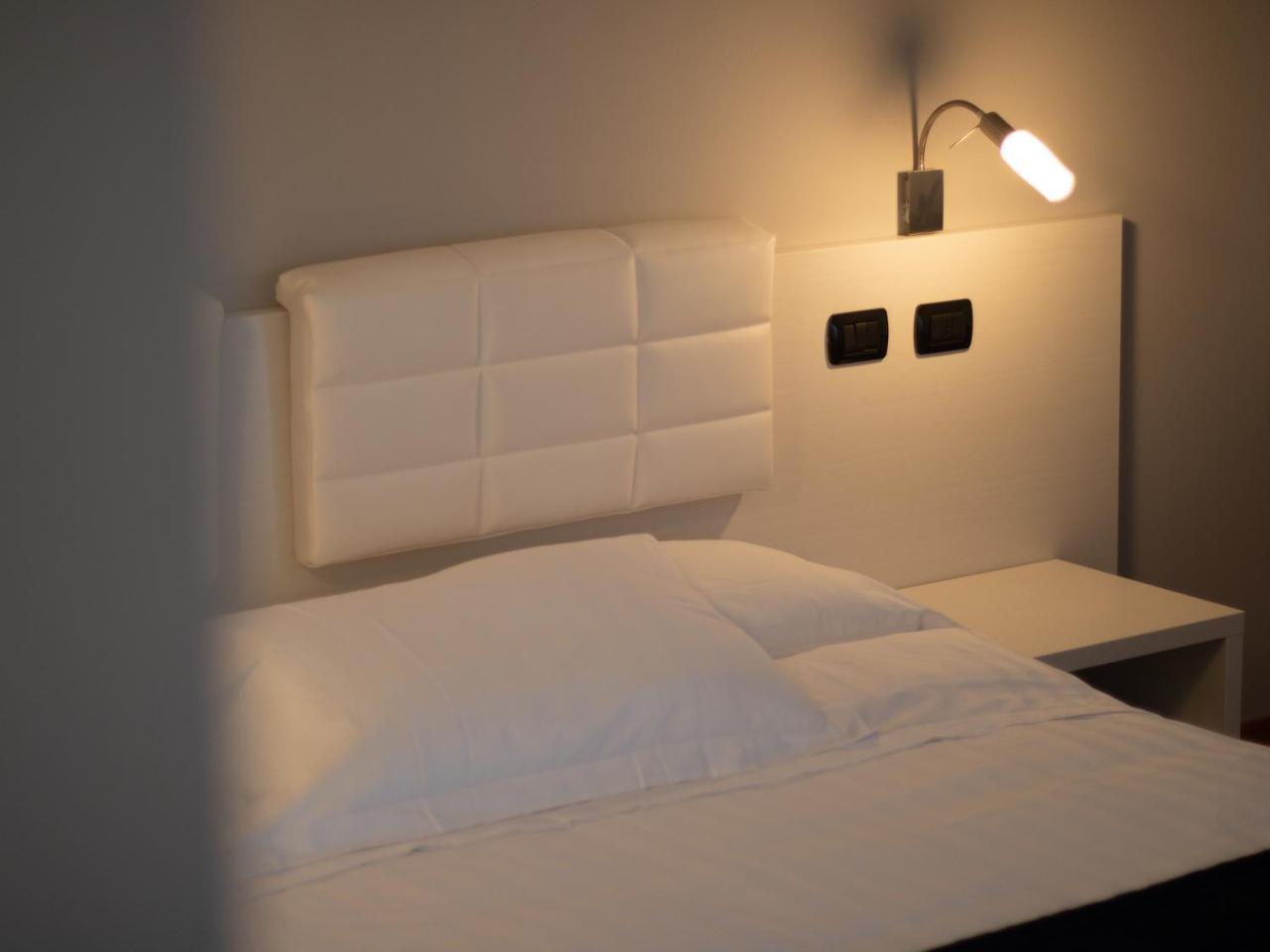 Master Hotel Reggio nell'Emilia Exterior foto