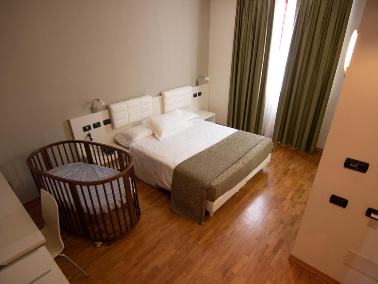 Master Hotel Reggio nell'Emilia Exterior foto